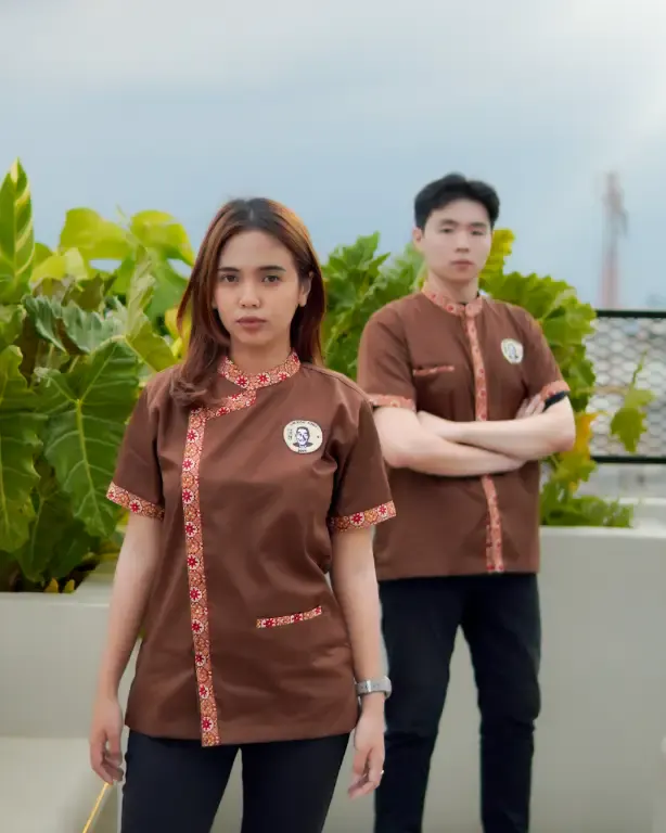 Kemeja dan wearpack seragam kerja buatan Bazuin Clothing 4